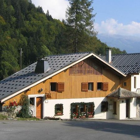 Gite Des Moulins Samoëns Exterior foto